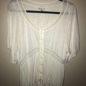 American Eagle White flowy top